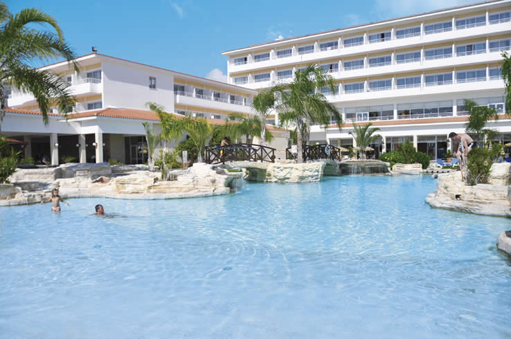 Cypria Bay