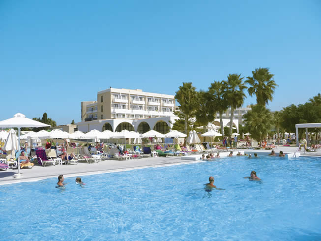 Louis Phaethon Beach